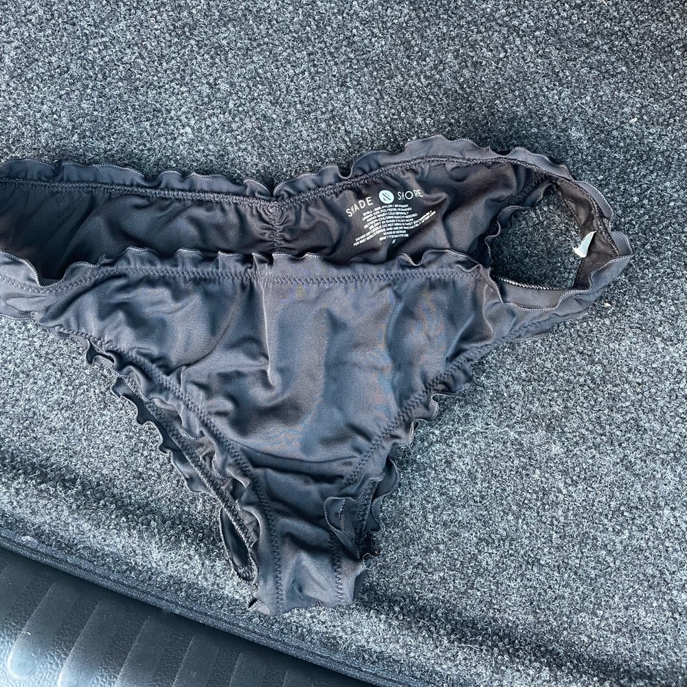 Swim suit bottoms